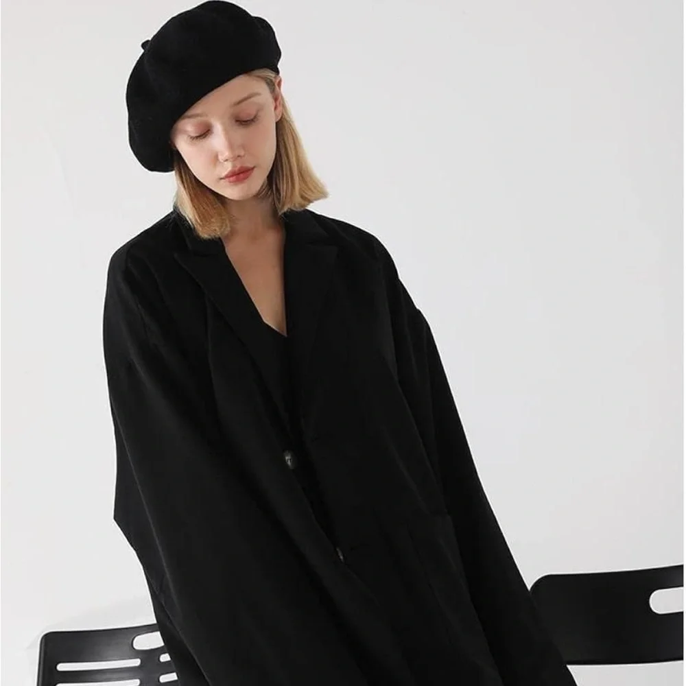 Classic Black Beret